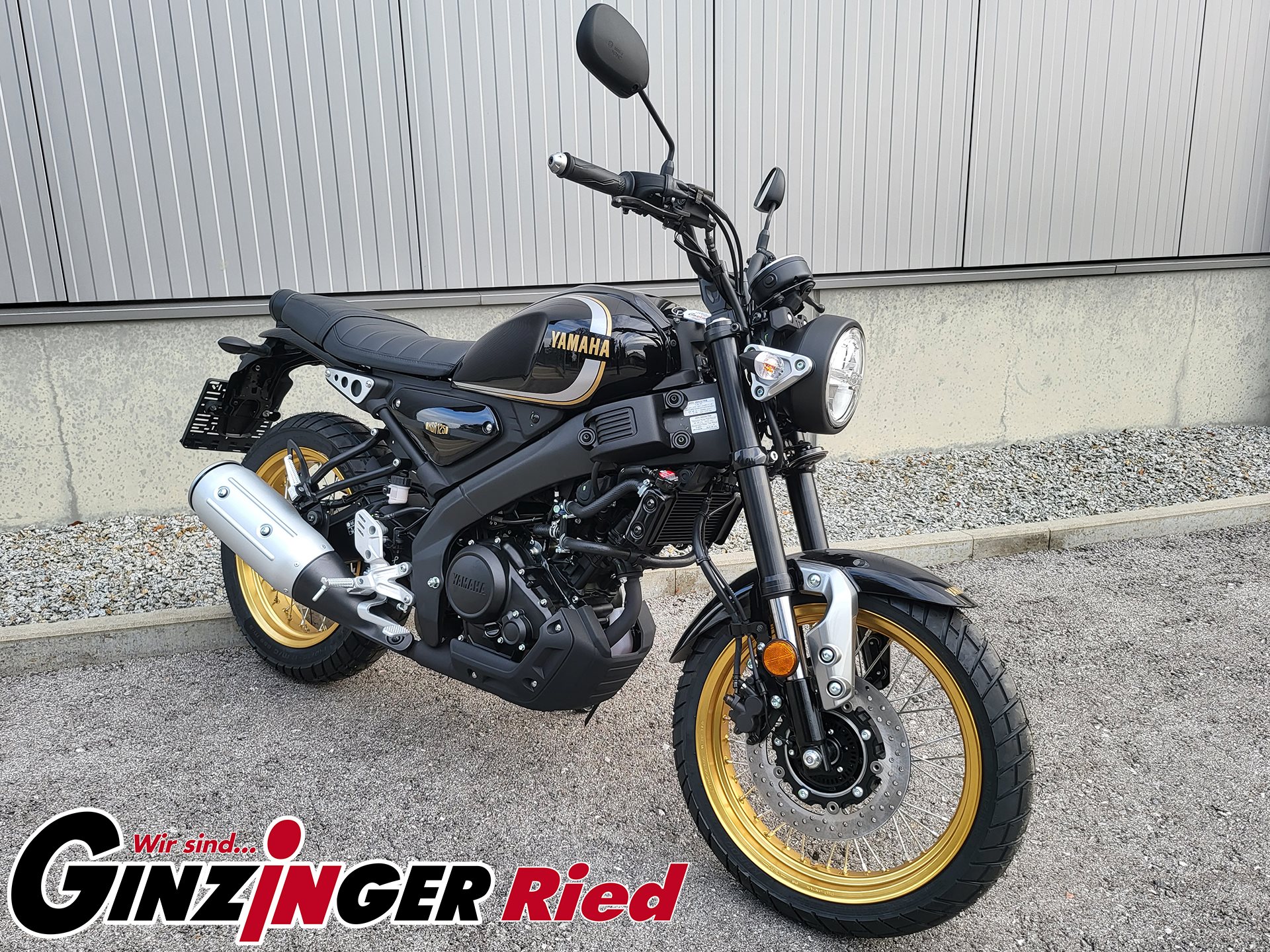 XSR125 Legacy