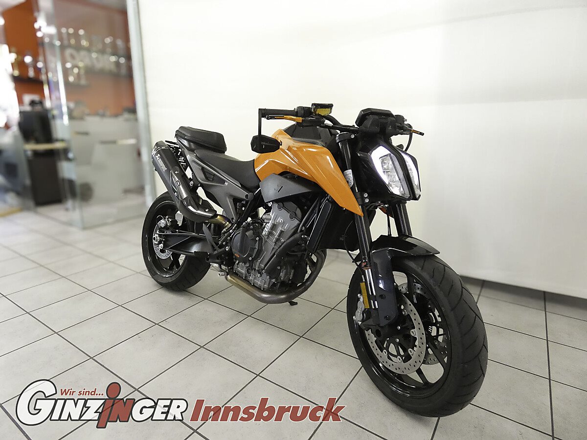 790 Duke L