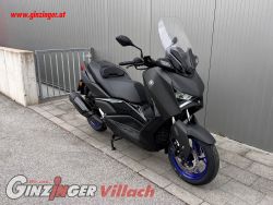 XMAX 300